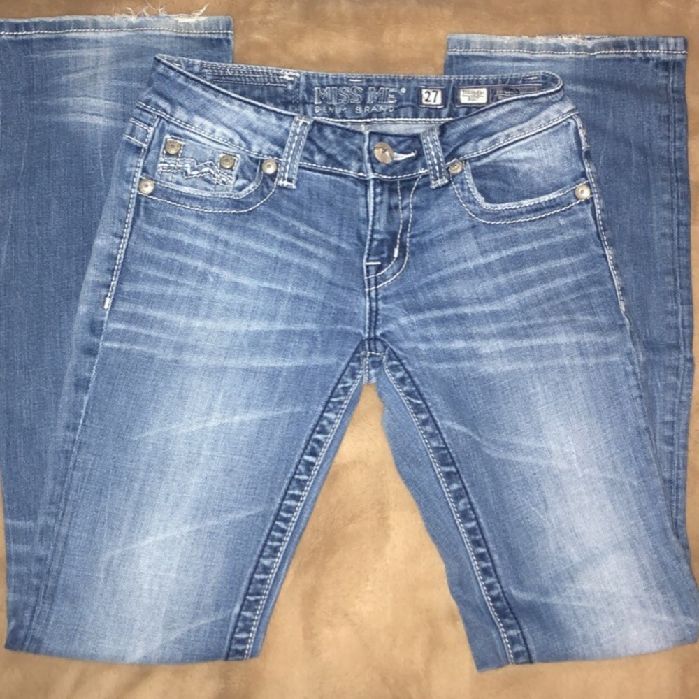 Women’s Miss Me jeans 27x32 bootcut